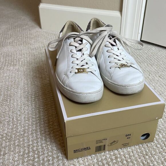Michael Kors Irving Lace Up Multi Sneaker - Picture 2 of 7